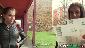 Igazi 18 éves Iker Testvérek Pénzért Kefélnek Thumb