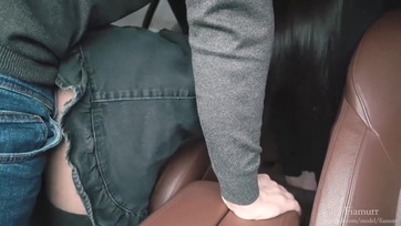 Tini prosti a kocsiban kefél Thumb