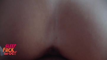 Fiatal amatőr párocska milffel swingerezik Thumb