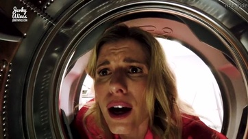 A beragadt nevelőanyám popóját döngetem Thumb