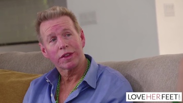 Basznivaló pornós suna lerohanja a mostoha papikáját és megkúratja a nunusát Thumb