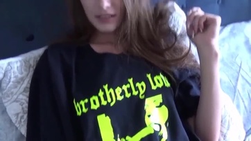 A csintalan mostohanővérem állandóan ruha nélkül sétafikált úgyhogy keményen megbasztam a muffját Thumb