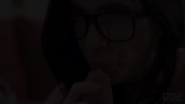 Felhuppant a főmufti hatalmas falloszára a tüneményes magyarországból való leányzó és megette az ondósejtjeit Thumb