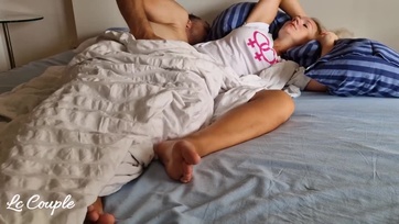 Arra kelt a szexi amatőr nej hogy a palija veszettül bassza a fenséges muffját Thumb