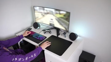 Vadul megdöngette és telespriccelte a faszimádó nevelőanyja sunáját miután elkapta hancúrozás közben Thumb