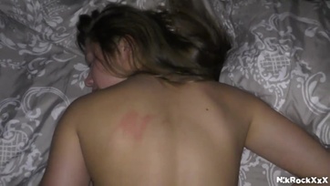 A farkammal a puncusában ébresztettem a 18 éves mostohahúgomat hogy telelőjem Thumb