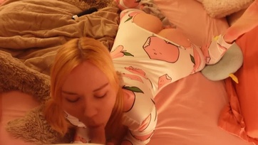 A kéjes mostoha hugim anál pluggal a nyílásában várta hogy beverjem az ánuszrózsájába Thumb