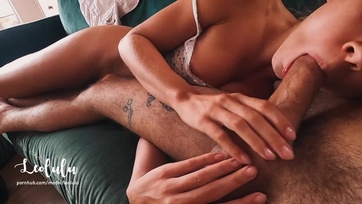 A hosszadalmas szopika és pina zabálás után bekerült a jó nagy cerka a luxus ribanc vaginájába Thumb